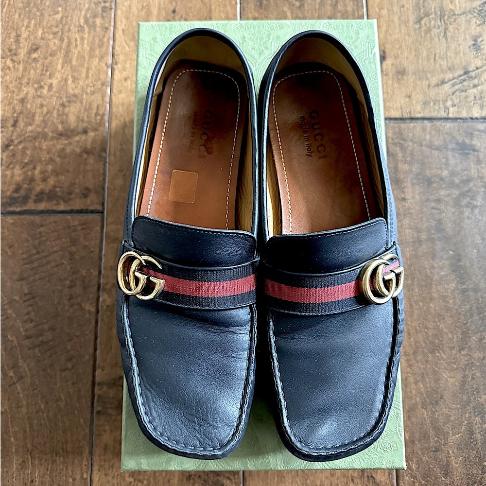 Gucci dark blue shoes, men’s size 11 1/2
